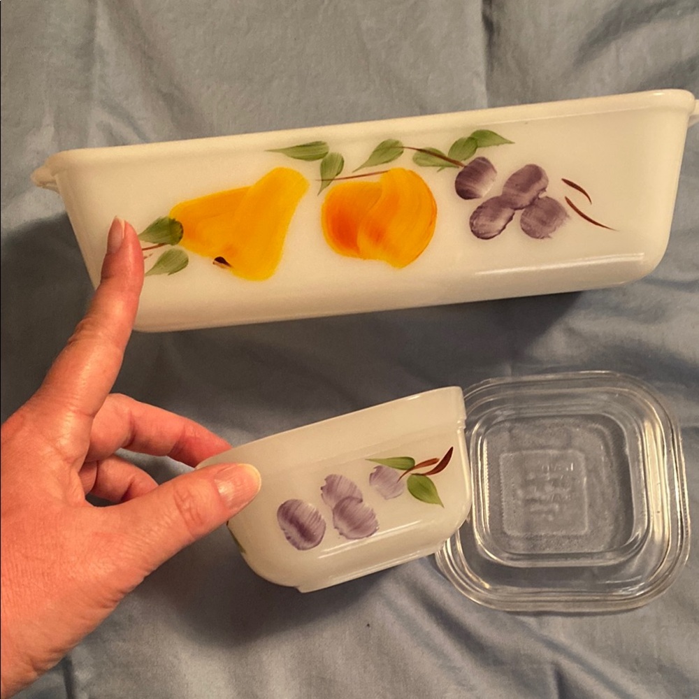 Anchor Hocking storage dishes - Creamy White Finish adorned with painted fruit.